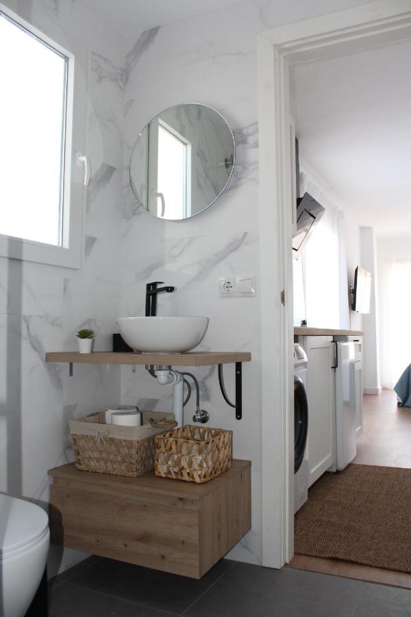 Brand New Studio With Terrace And Bbq Close To City Center Málaga Kültér fotó