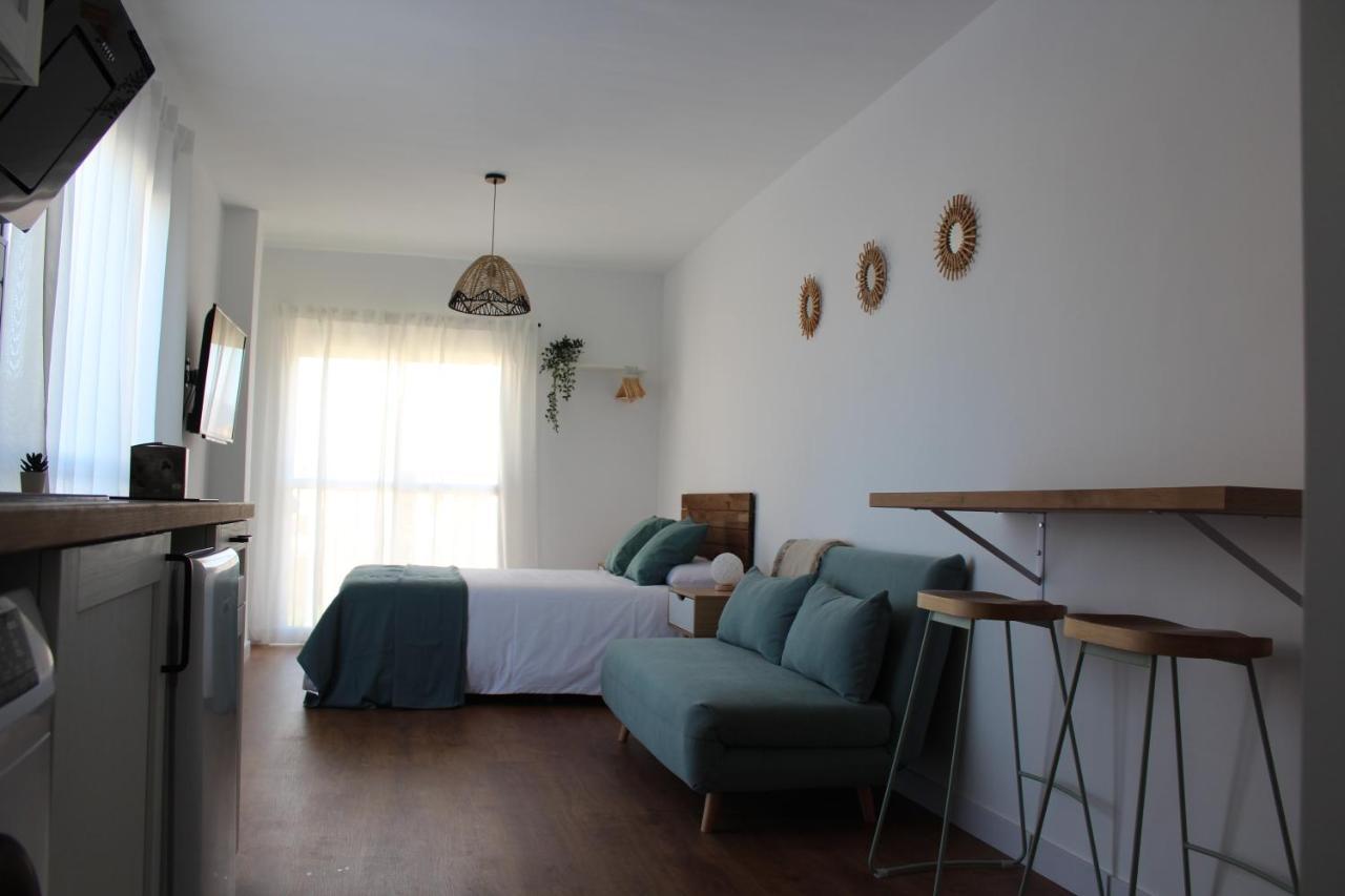 Brand New Studio With Terrace And Bbq Close To City Center Málaga Kültér fotó