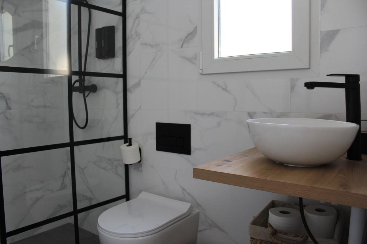Brand New Studio With Terrace And Bbq Close To City Center Málaga Kültér fotó